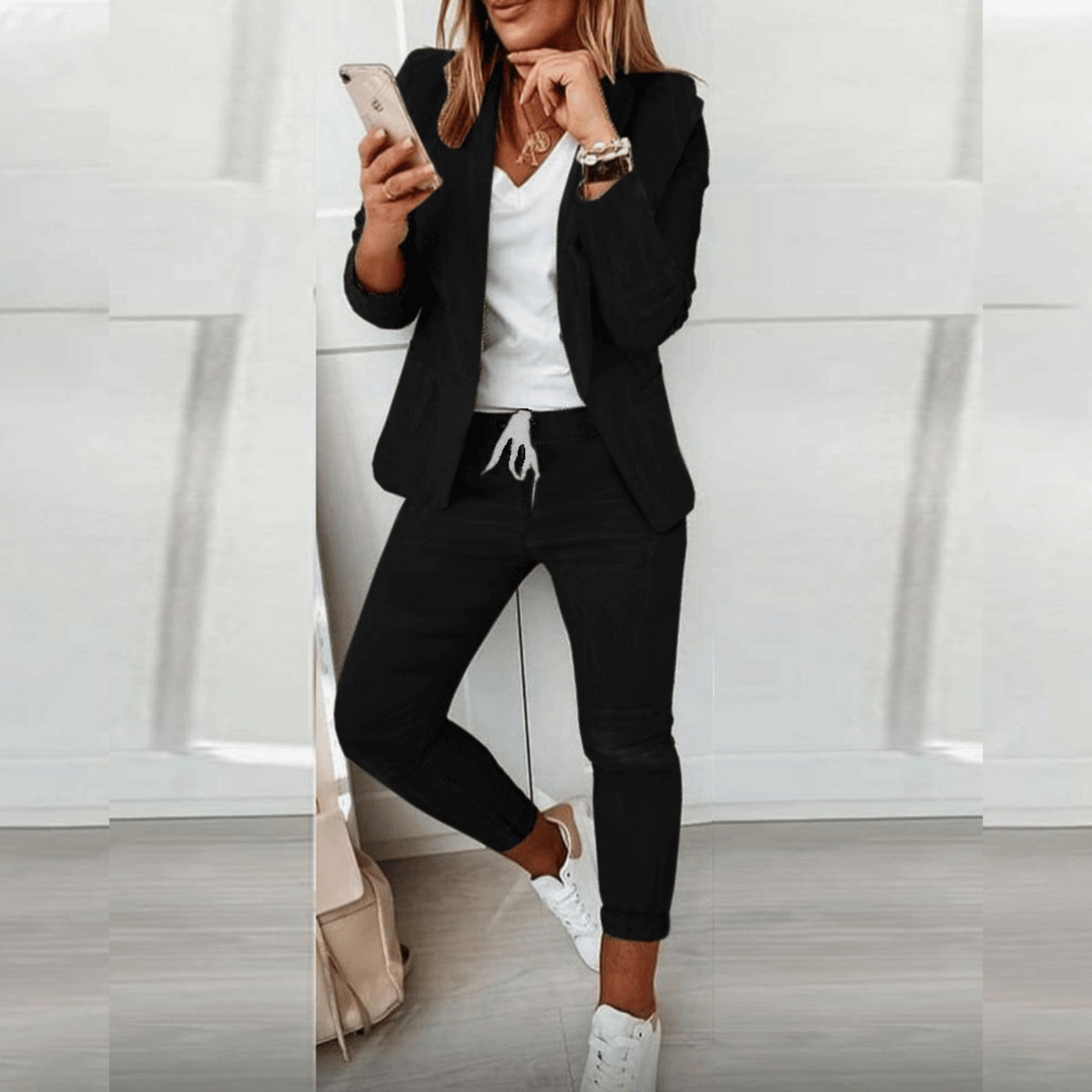 Mathilde | Komplekset med stilfuldt design