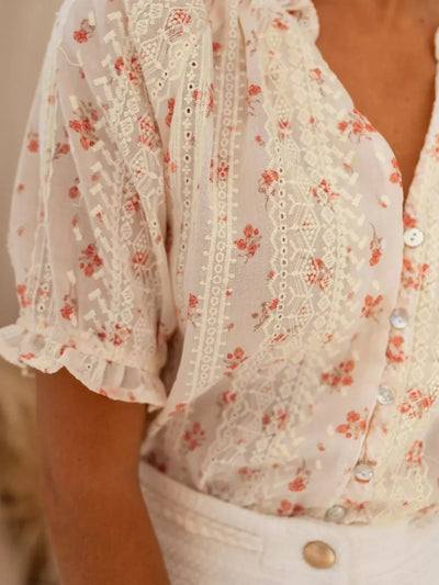 Olivia | Blomstret bluse med sommerens magi